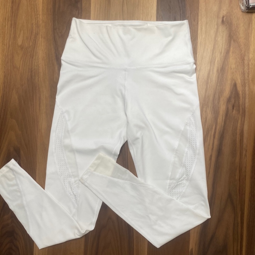 American Eagle White Workout Leggings